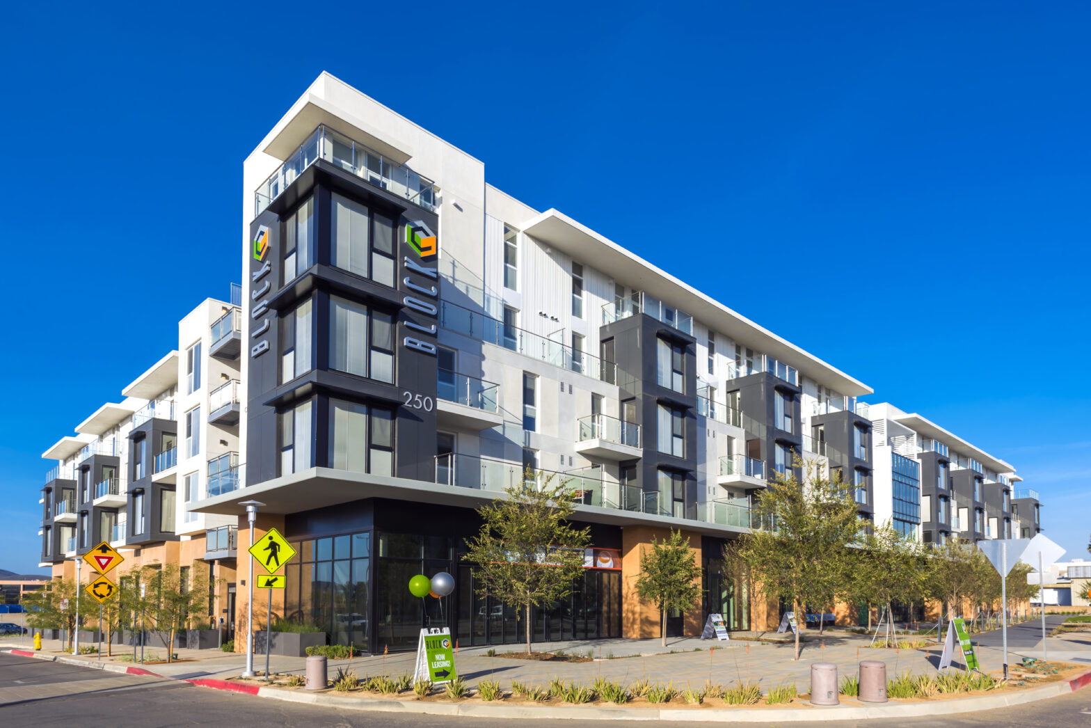 hotel building photography services