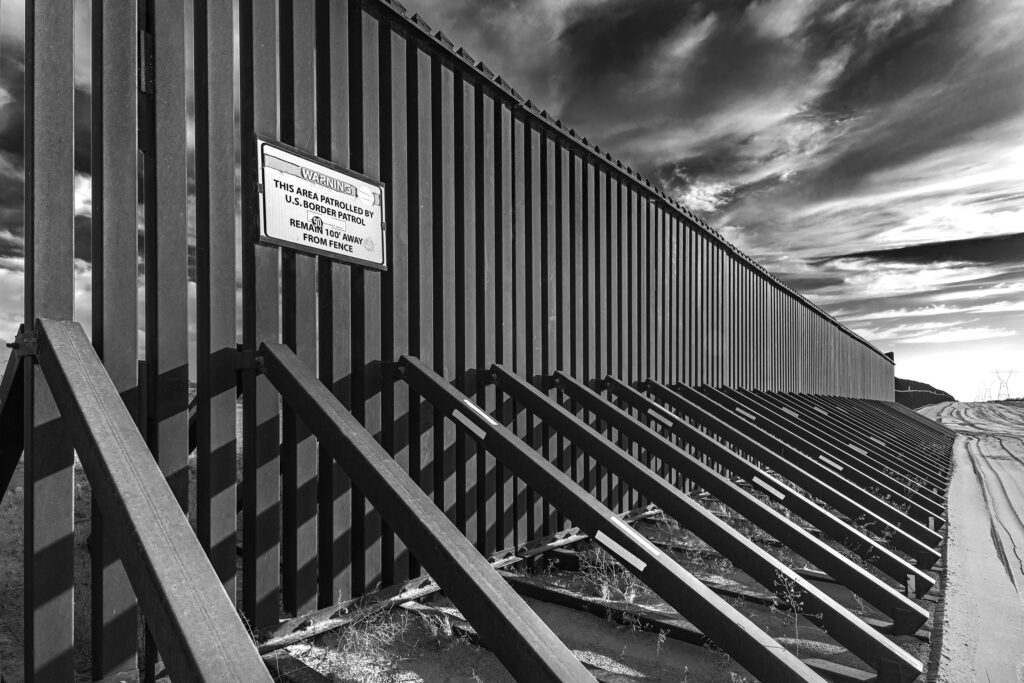 Border Fence bw