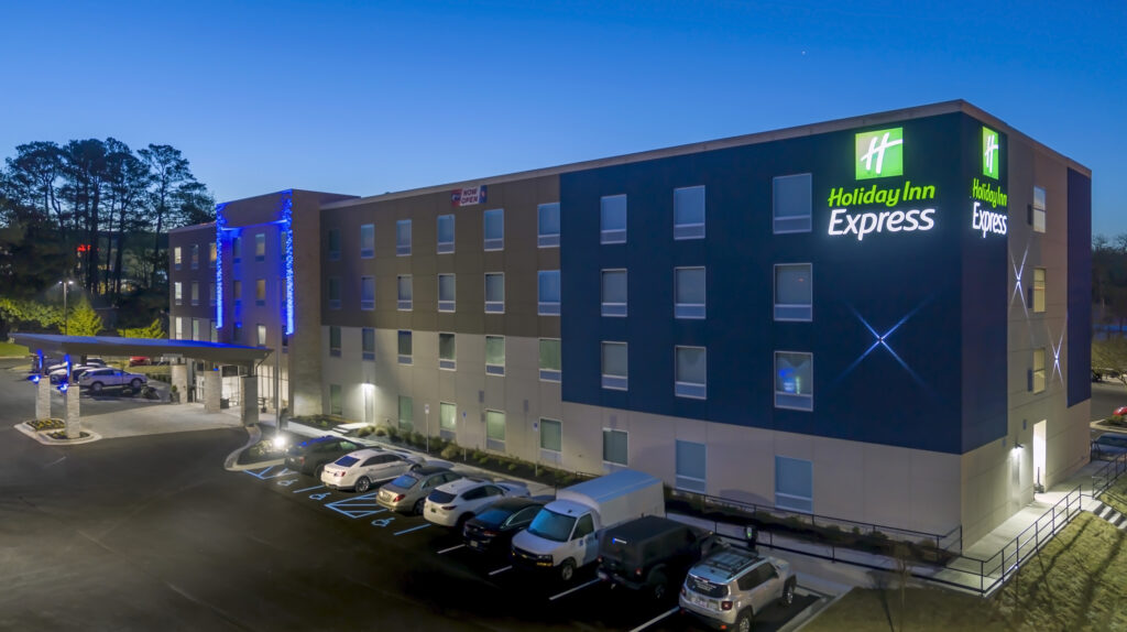 Holiday Inn Express Huntsville 9