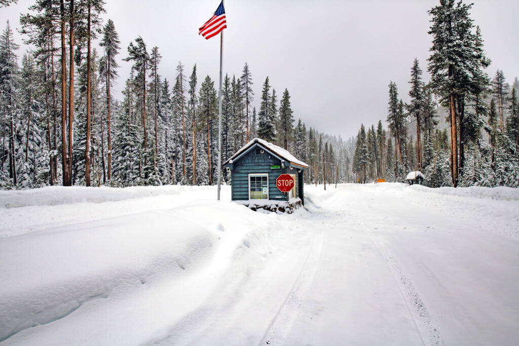 Road to Crater Lake 2