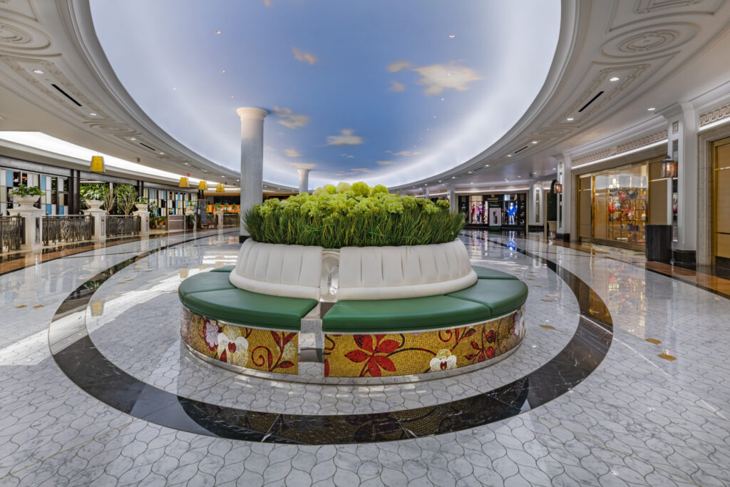 Shoppes at Venetian 29